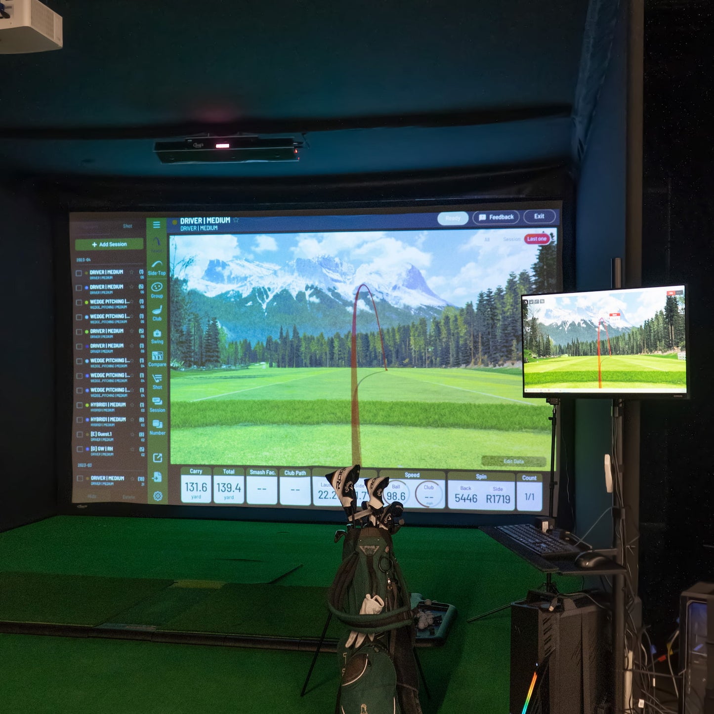 Uneekor EYE XO2 Golf Launch Monitor